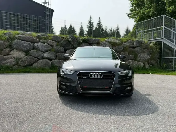 Audi A5 2014 photo 2