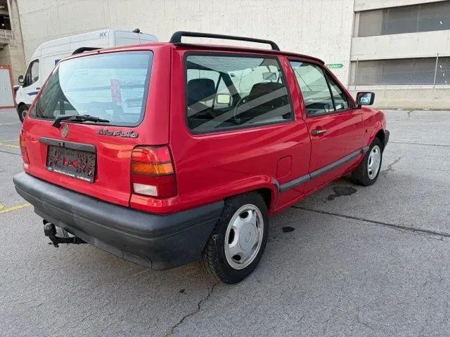 Volkswagen Polo 1993 photo 2
