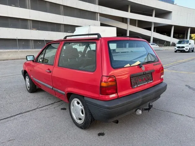 Volkswagen Polo 1993 photo 3