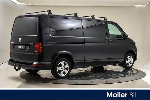 Volkswagen Transporter 2023 photo 2