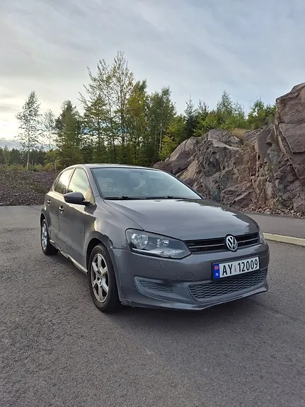 Volkswagen Polo 2010 photo 3