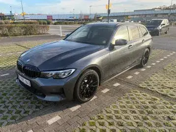 BMW 330E