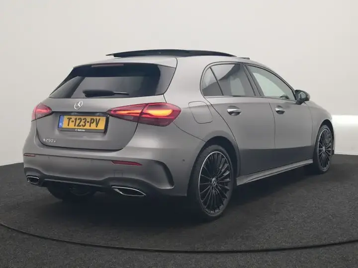 Mercedes-Benz A-Class 2023 photo 3