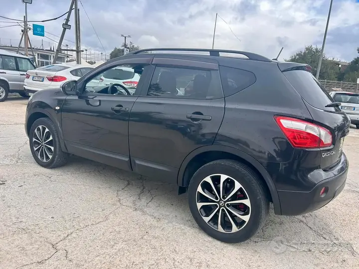 Nissan Qashqai 2013 photo 5