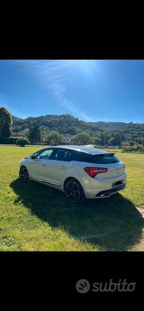 Citroen Ds5 2012 photo 2