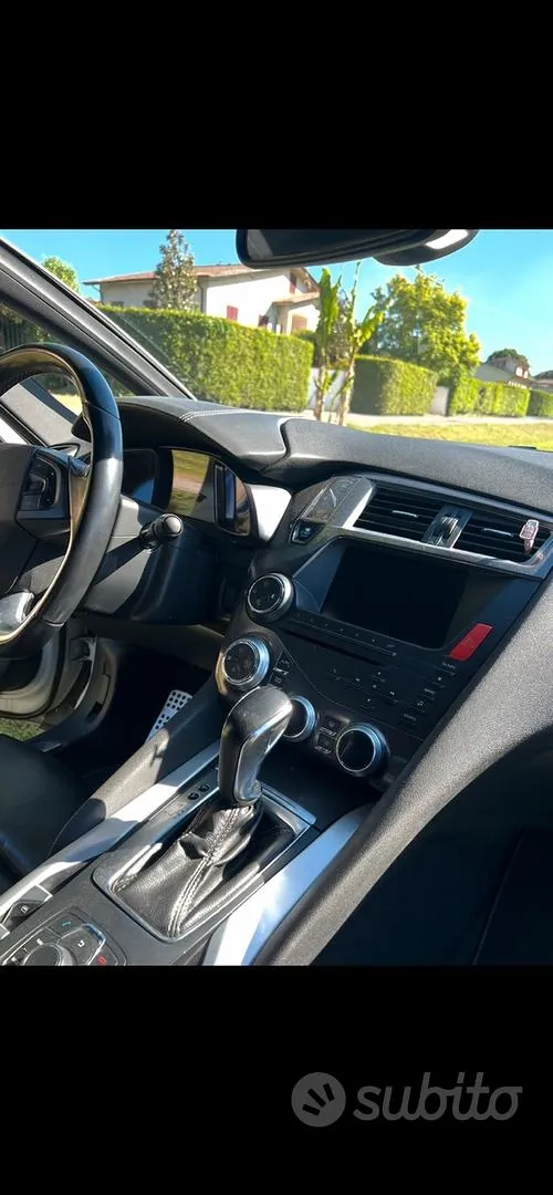 Citroen Ds5 2012 photo 4