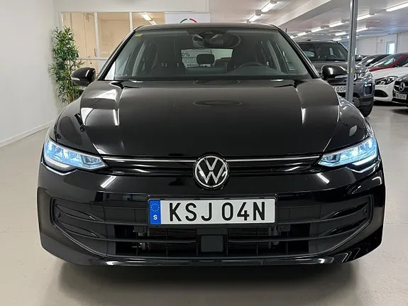 Volkswagen Golf 2025 photo 2