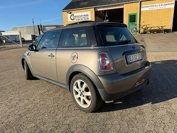 Mini Cooper 2011 photo 5