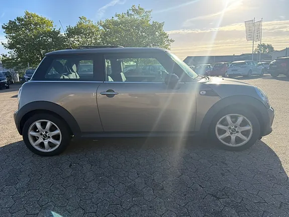 Mini Cooper 2011 photo 3