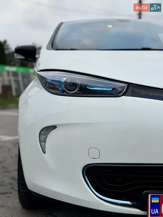 Renault Zoe 2013 photo 3