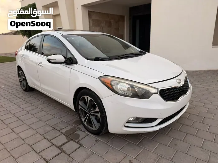 Kia Forte 2014 photo 2