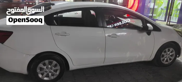 Kia Rio 2012 photo 2