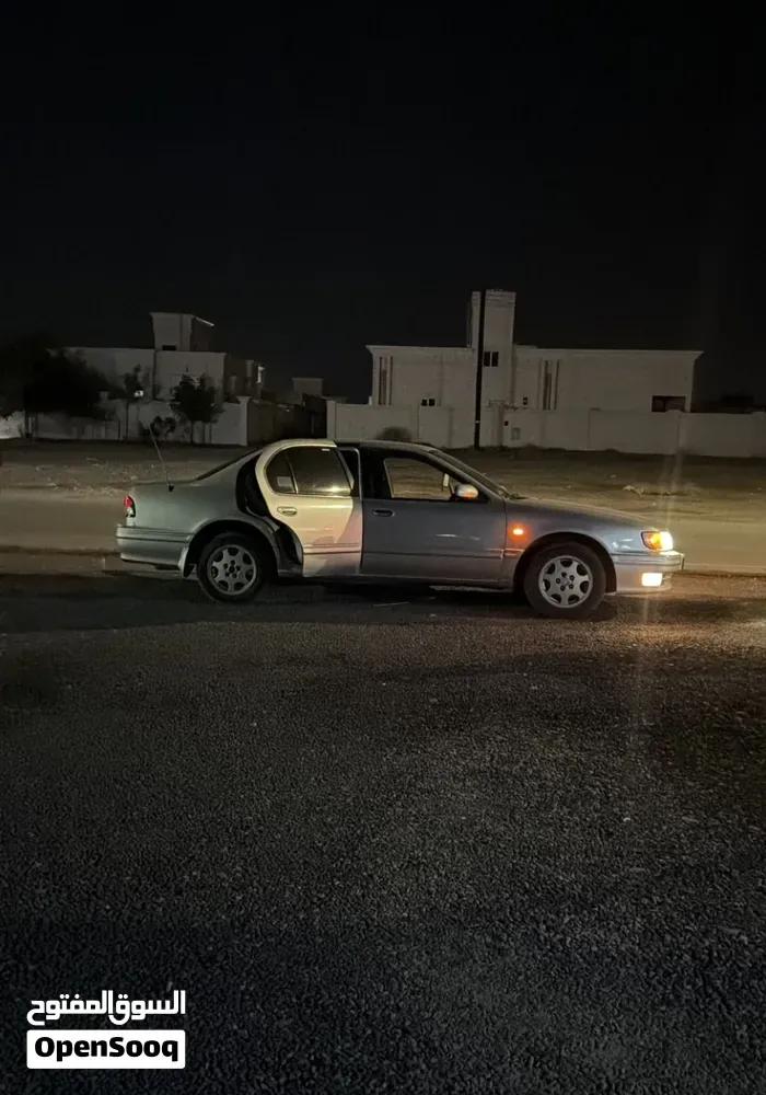 Nissan Maxima 1998 photo 3