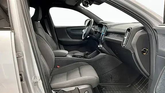Volvo Xc40 2024 photo 3