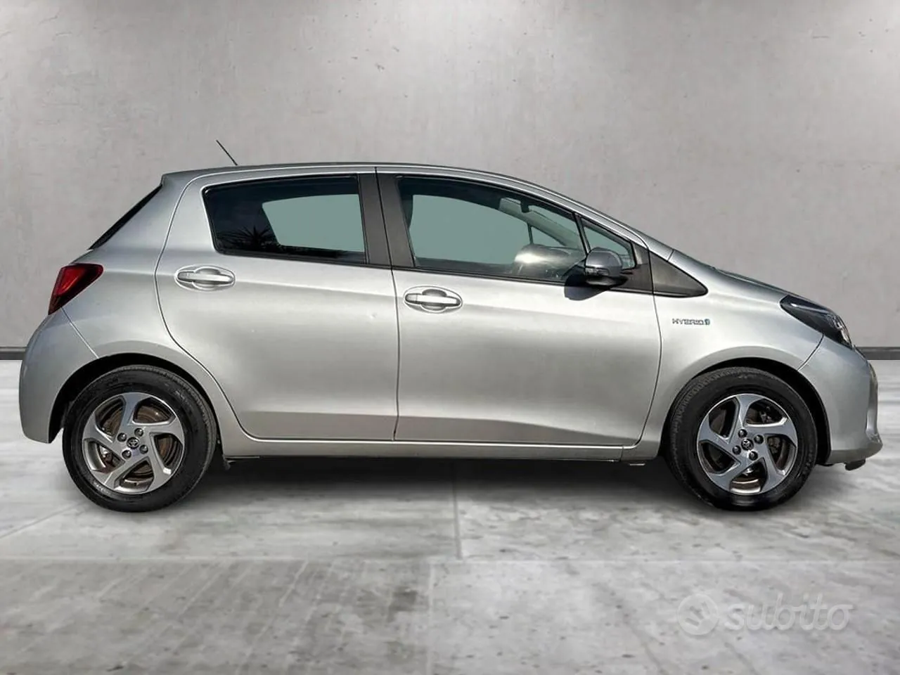 Toyota Yaris 2016 photo 3