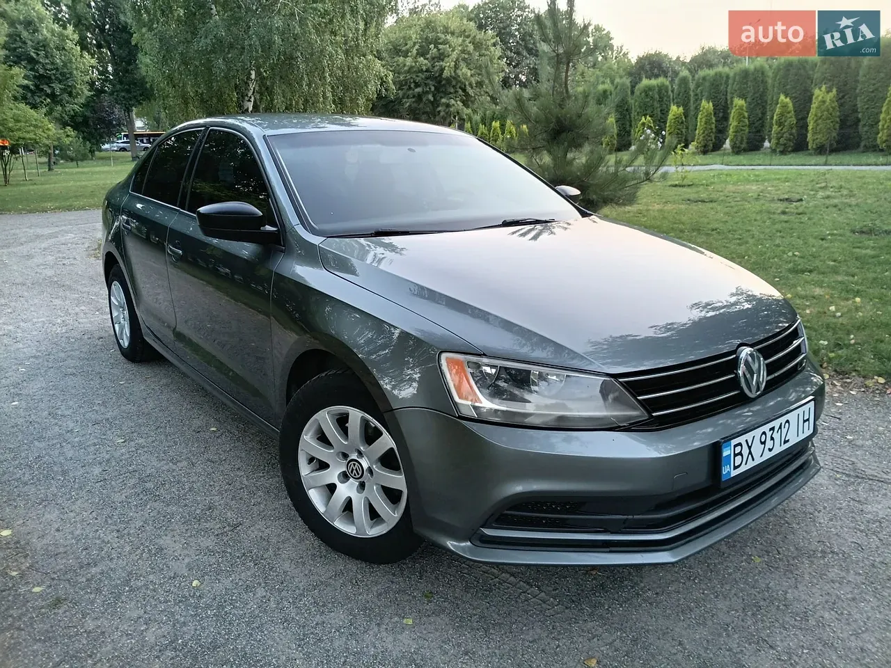 Volkswagen Jetta 2015 photo 2
