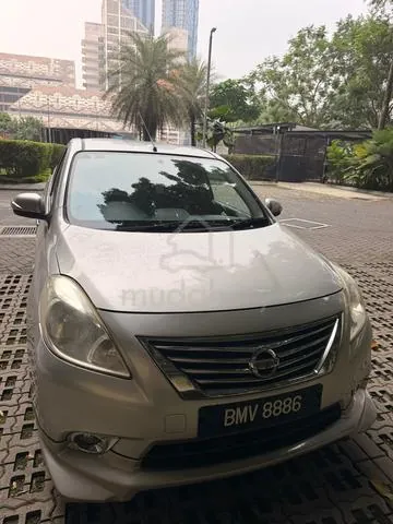 Nissan Almera