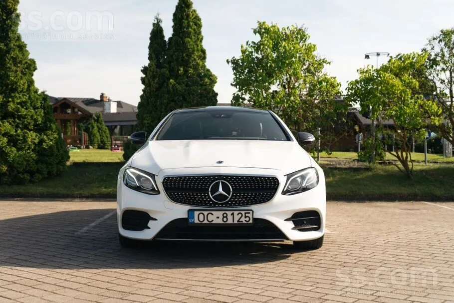 Mercedes-Benz E200 2018 photo 3