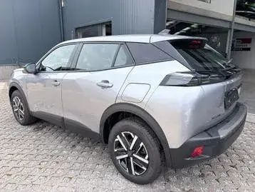 Peugeot 2008 2023 photo 3