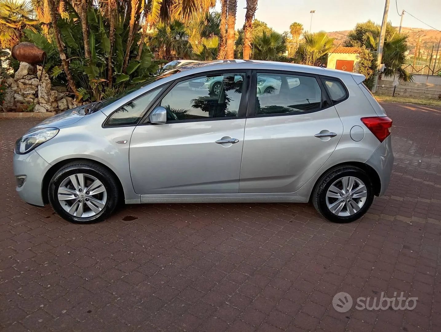 Hyundai Ix20 2011 photo 4