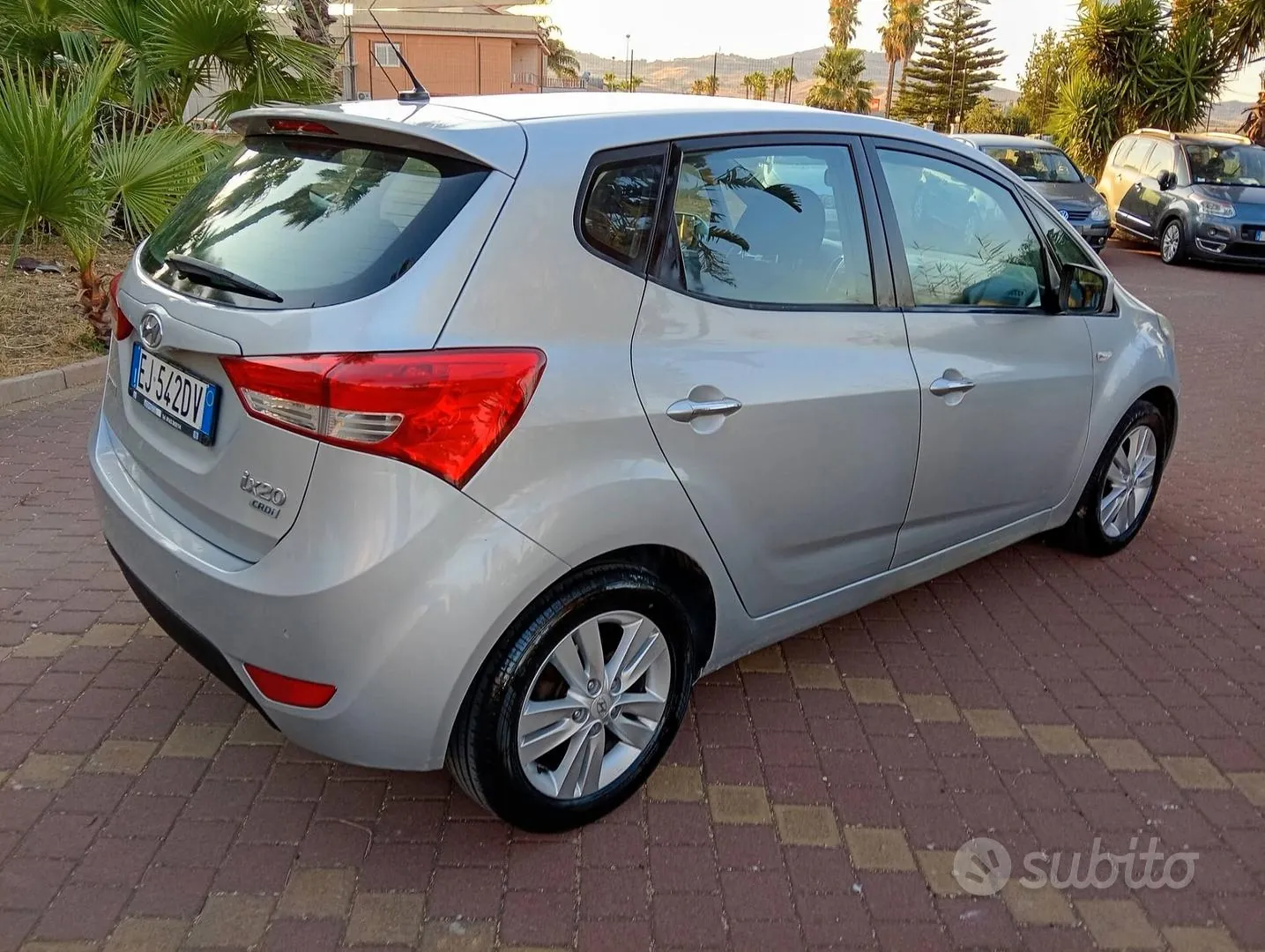 Hyundai Ix20 2011 photo 5