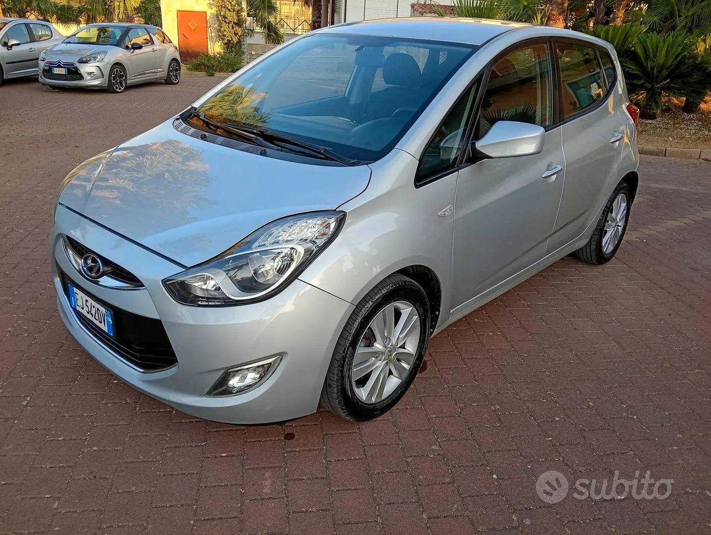 Hyundai Ix20 2011 photo 2