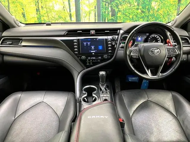 Toyota Camry 2019 photo 2