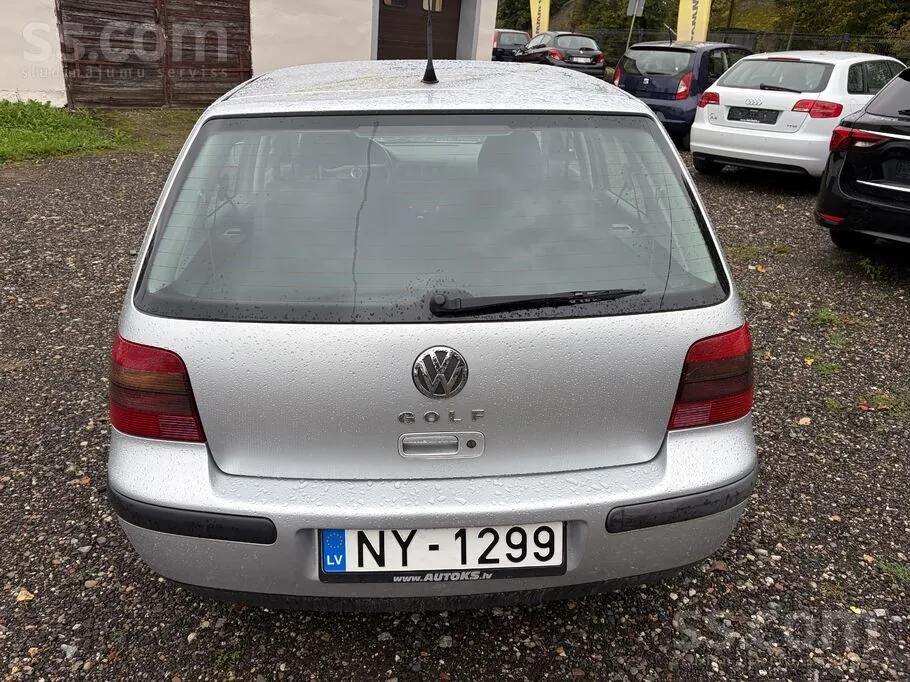 Volkswagen Golf 4 2001 photo 4