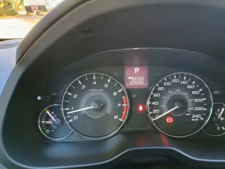 Subaru Outback 2012 photo 4