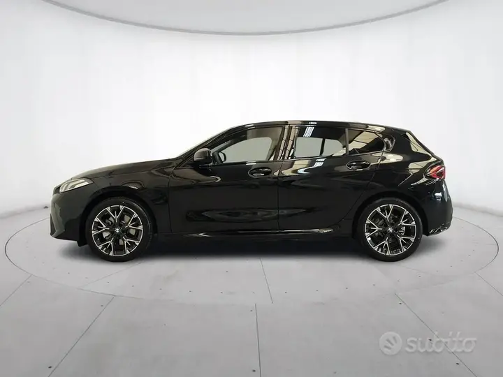 BMW 1 Series 2026 photo 3