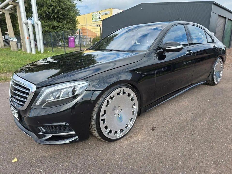 Mercedes-Benz S 500