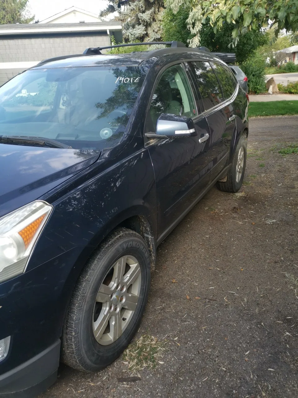 Chevrolet Traverse 2010 photo 2