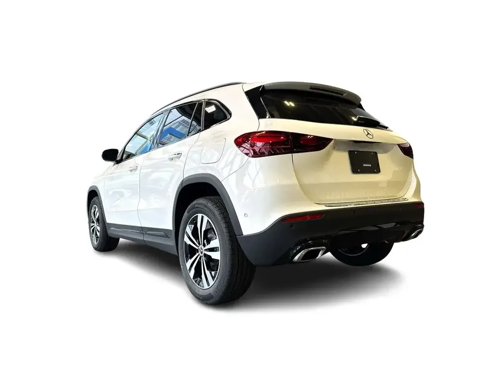 Mercedes-Benz Gla 2026 photo 2