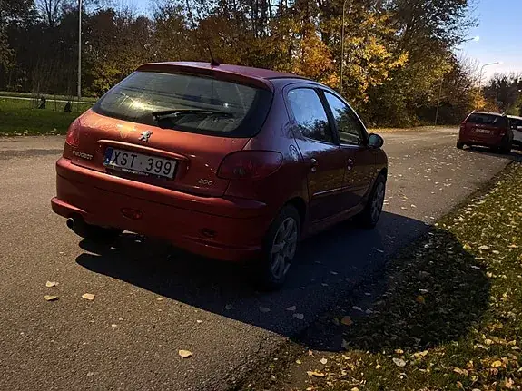 Peugeot 206 2006 photo 4