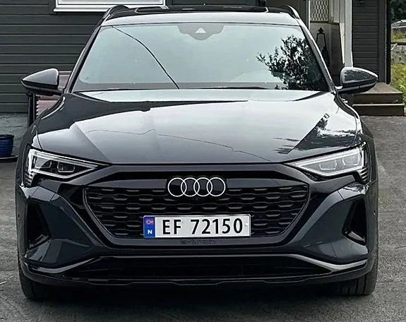 Audi Q8 E-Tron 2024 photo 4