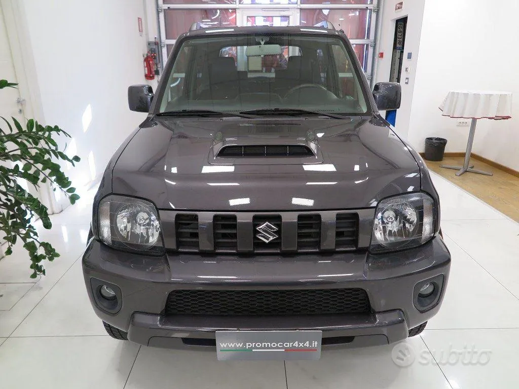 Suzuki Jimny 2017 photo 2