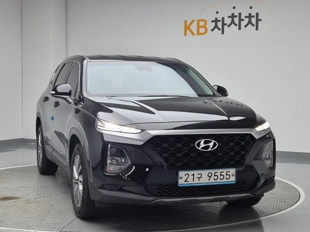 Hyundai Santa Fe 2019 photo 4