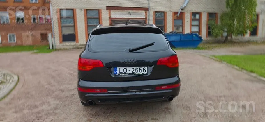 Audi Q7 2007 photo 5