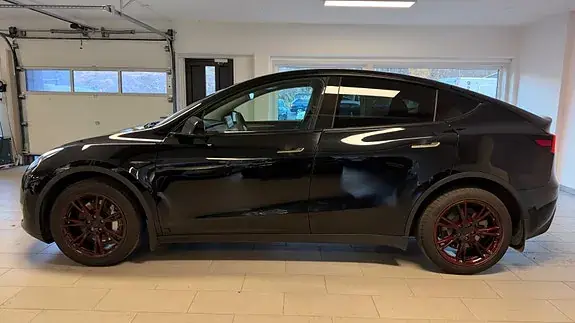 Tesla Model Y 2021 photo 5
