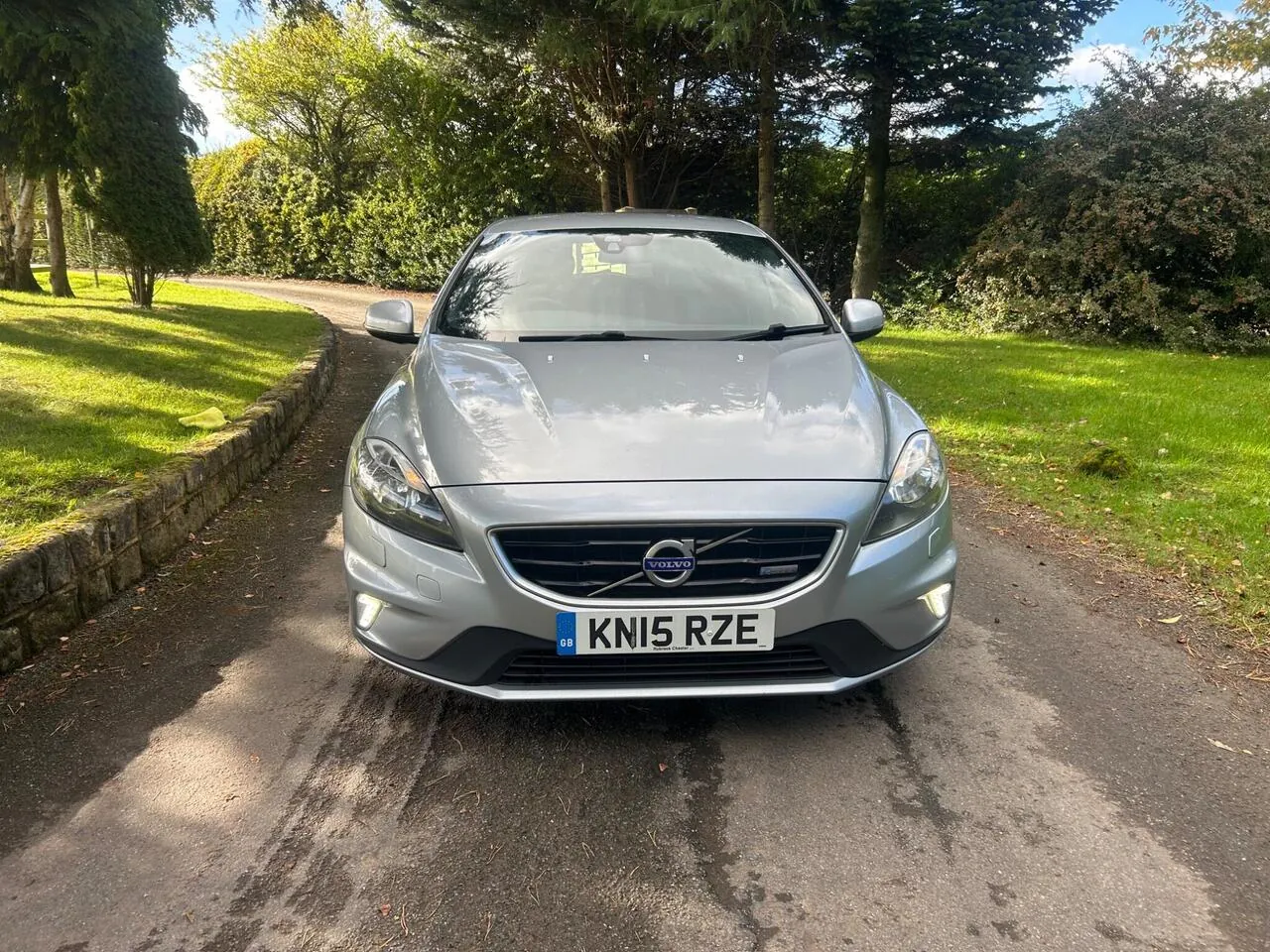 Volvo V40 2015 photo 2