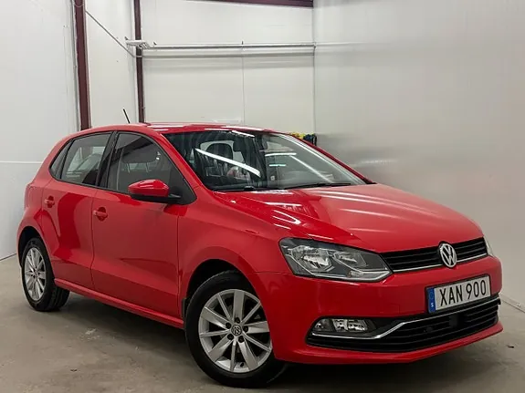Volkswagen Polo 2015 photo 2