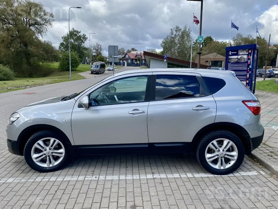 Nissan Qashqai 2011 photo 4