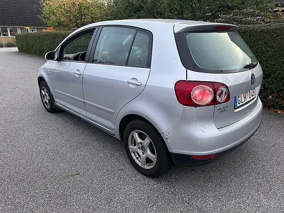 Volkswagen Golf Plus 2008 photo 2