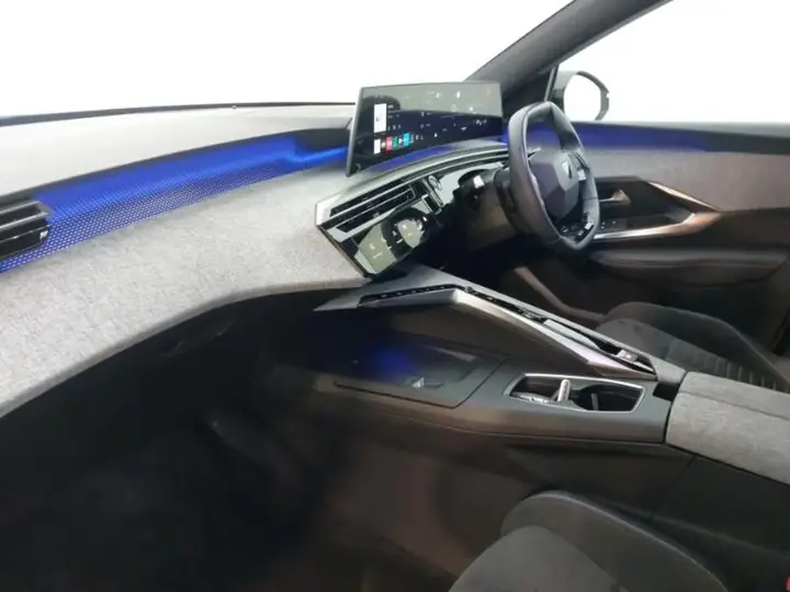 Peugeot 3008 2025 photo 5