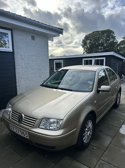 Volkswagen Bora 2002 photo 2