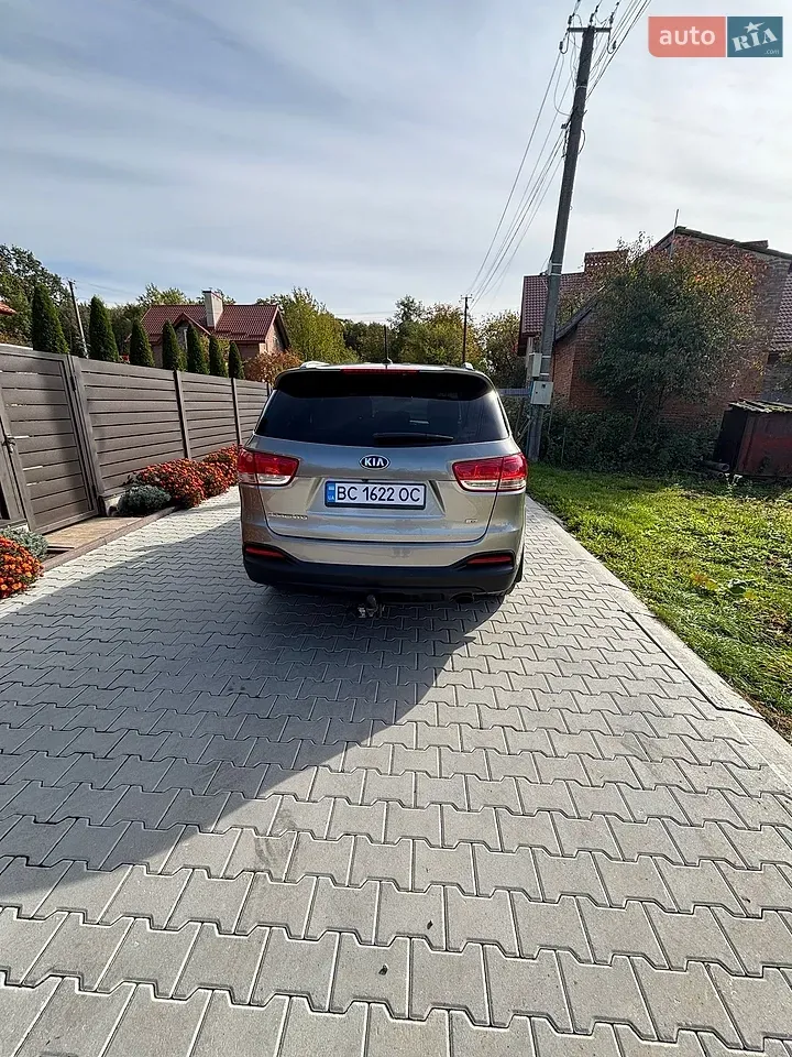 Kia Sorento 2017 photo 2