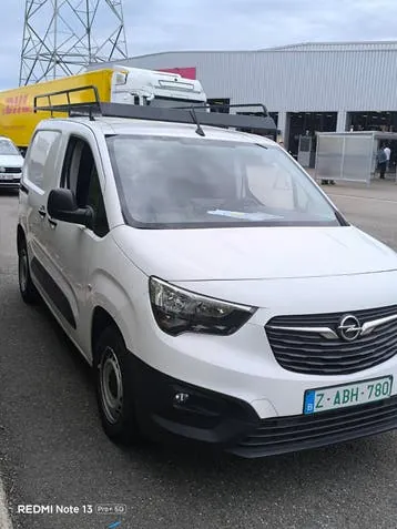 Opel Combo 2022 photo 2
