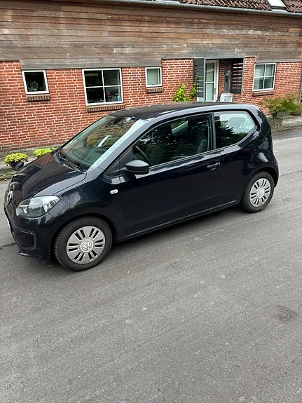 Volkswagen Up 2012 photo 3