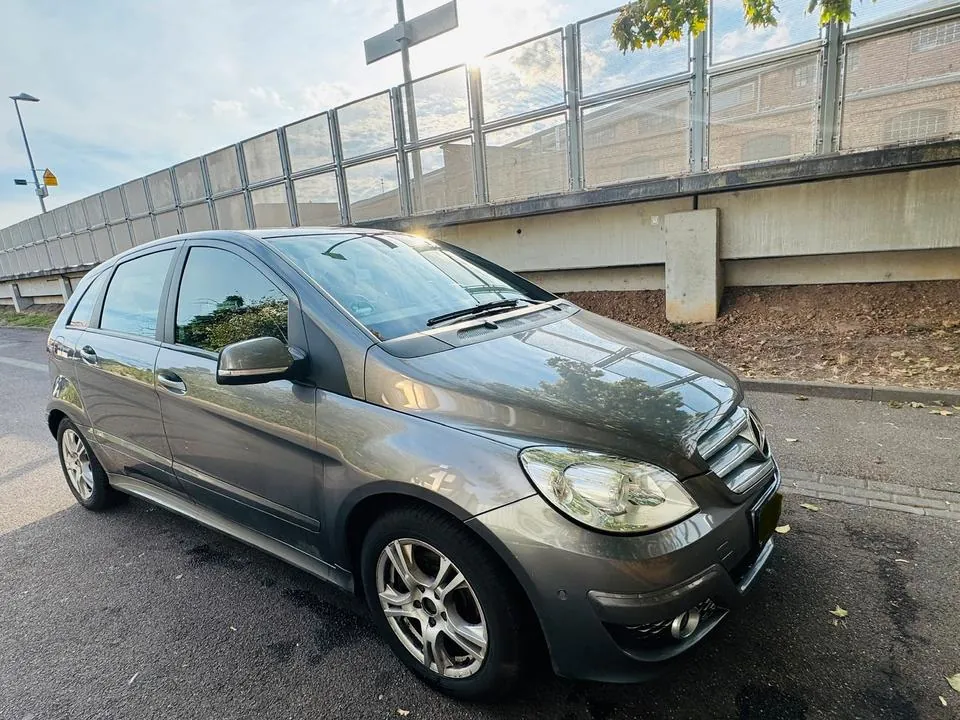 Mercedes-Benz B-Class