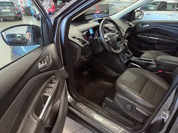 Ford Kuga 2015 photo 2